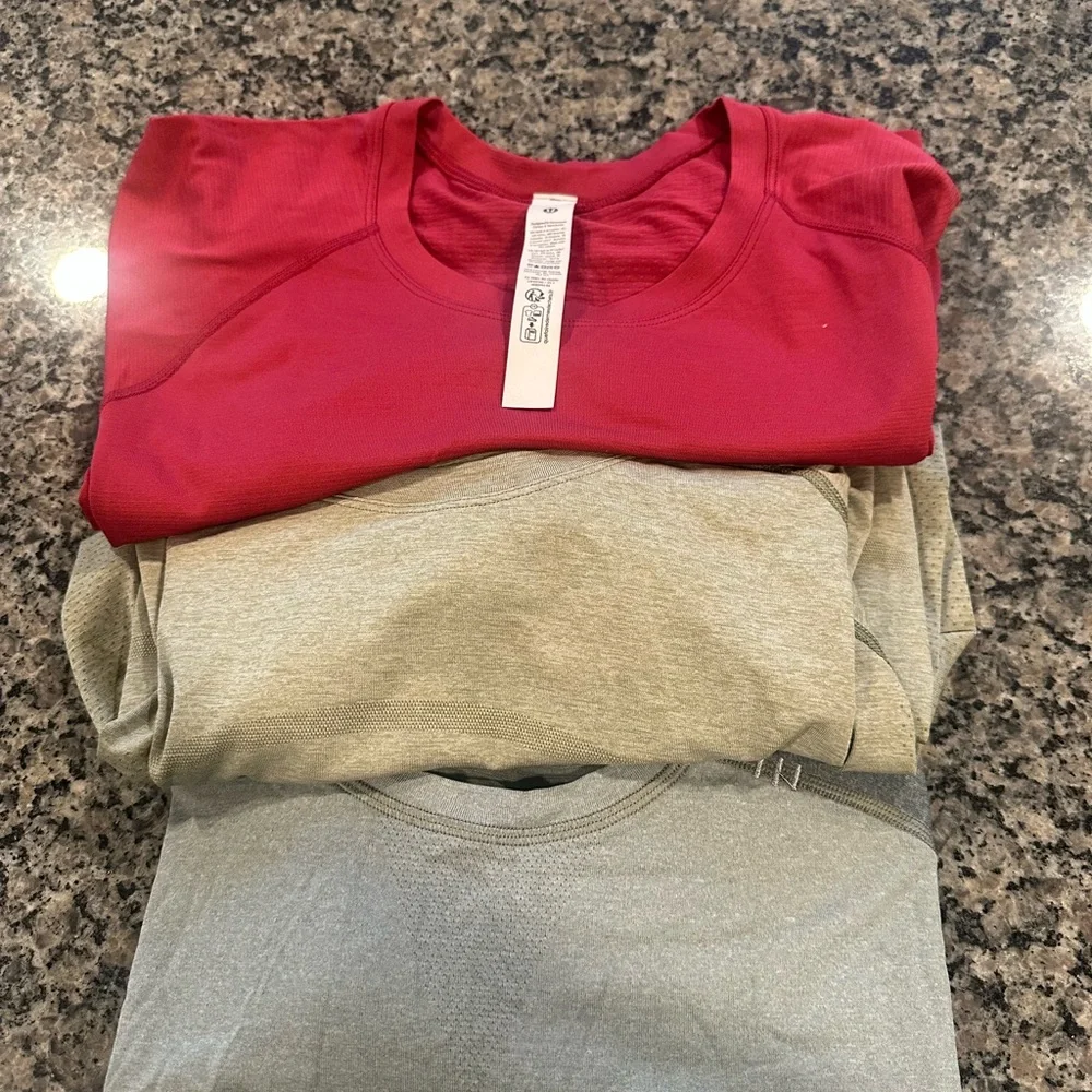 Bundle of Lululemon Swiftly Tech Shirts